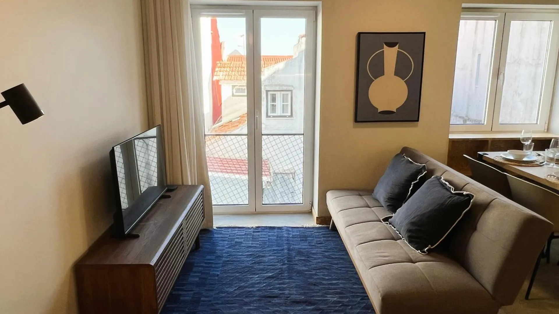 Machadinho Modern Apartments Lisbon
